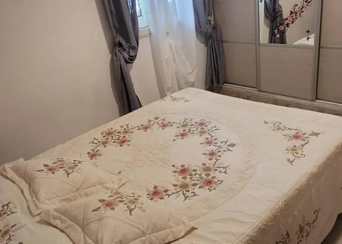 Des Fleurs Vakantiehuis Biguglia (Corsica)