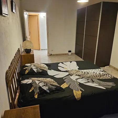 Vakantiehuis Des Fleurs Biguglia (Corsica)