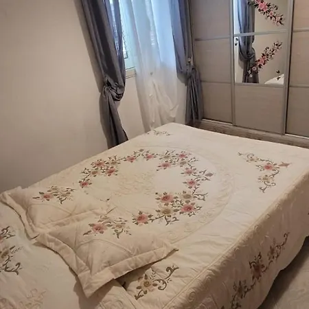 Des Fleurs Vakantiehuis Biguglia (Corsica)